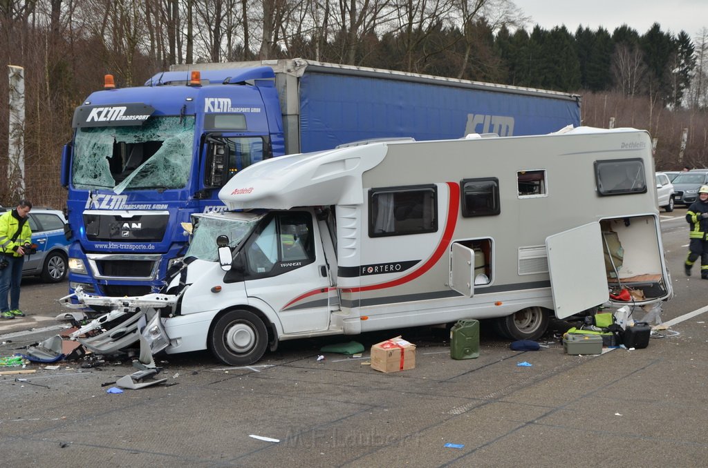 Schwerer VU A 1 Rich Saarbruecken kurz vor AK Leverkusen P043.JPG - Miklos Laubert